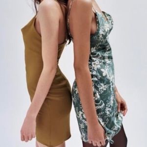 ***BRAND NEW ORIGINAL TAGS NEVER WORN***